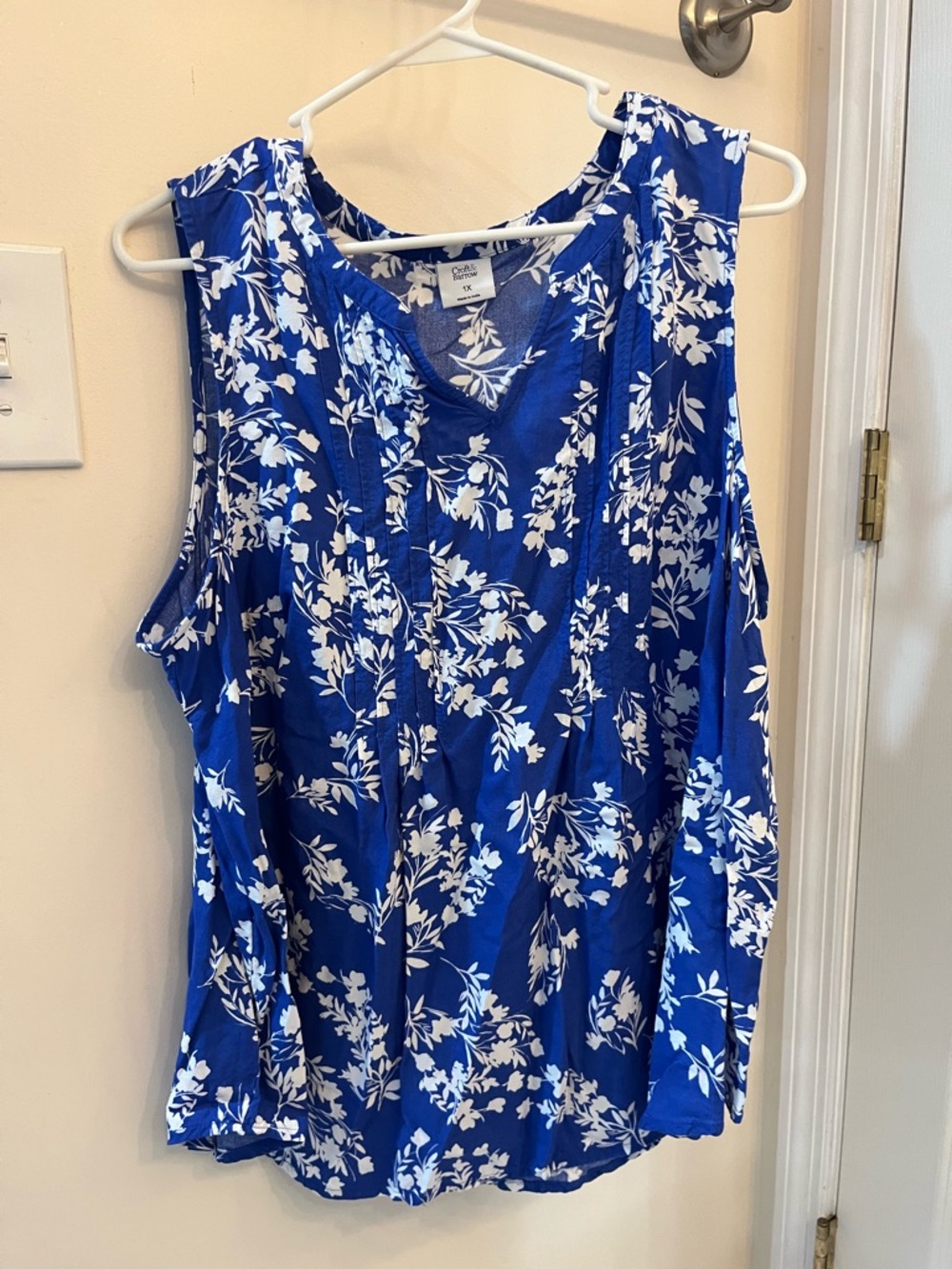 Croft & Barrow royal blue tank 1X NWOT